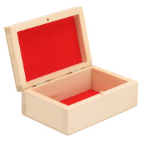 Dřevěná krabička s červenou výstelkou