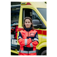 Fotografie Portrait of rescuer woman standing in, Halfpoint Images, 26.7 × 40 cm