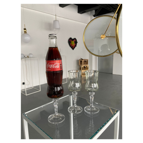LÁHEV re-design Coca Cola, 1ks - Lukáš Houdek Provedení: plná láhev Lukáš Houdek a HG atelier