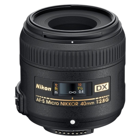 Objektivy Nikon