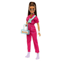 Barbie Deluxe módní panenka - v kalhotovém kostýmu HPL76