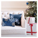 Modrý vánoční povlak na polštář zdobený sněhovými vločkami Šírka: 45 cm | Dĺžka: 45 cm