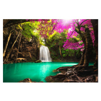 Umělecká fotografie Waterfall in autumn forest, Busakorn Pongparnit, (40 x 26.7 cm)