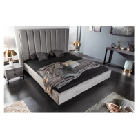 Estila Moderní čalouněná manželská postel Everson v šedé barvě 180x200cm