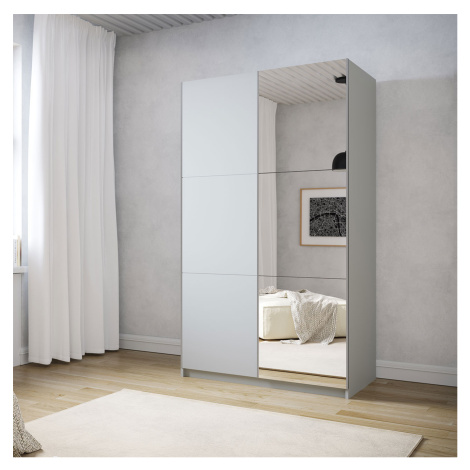 Šatní skříň Lisburn – 151 × 65 × 215 cm