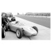 Fotografie Hans Herrmann in a porsche being pushed out of the pits, 1960, 40 × 22.2 cm