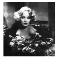 Fotografie Shanghai Express by Josef von Sternberg with Marlene Dietrich, 1932, 40 × 40 cm