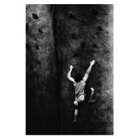 Fotografie Man rock climbing, indoors, rear view (B&W), Joe McBride, 26.7 × 40 cm