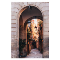 Umělecká fotografie Narrow alley in Barcelona Gothic Quarter, Spain, Alexander Spatari, (26.7 x 
