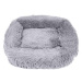 Petproducts Světle šedý obdélníkový fluffy pelíšek 110 × 100 × 28 cm