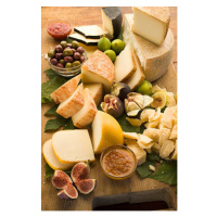 Fotografie Assorted Italian cheese with figs and olives, Jupiterimages, 26.7 × 40 cm