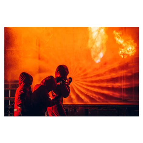 Fotografie Firefighters Battling Blaze with Water, NewSaetiew, 40 × 26.7 cm