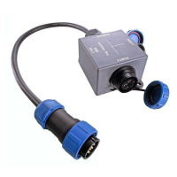 Light Impressions KapegoLED rozbočovač Weipu 2 výstup 5-pólový Kabelsystem 57 mm 940010
