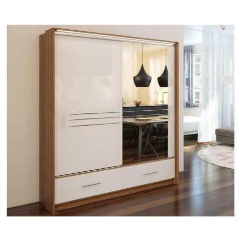 Skříně Casarredo