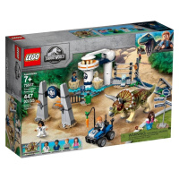 Lego® jurassic world 75937 triceratopsovo běsnění