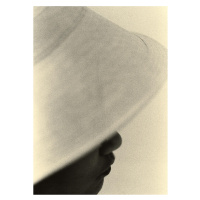 Paper Collective designové moderní obrazy Girl and Hat (120 x 168 cm)