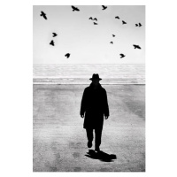 Fotografie Man walking, Grant Faint, (26.7 x 40 cm)