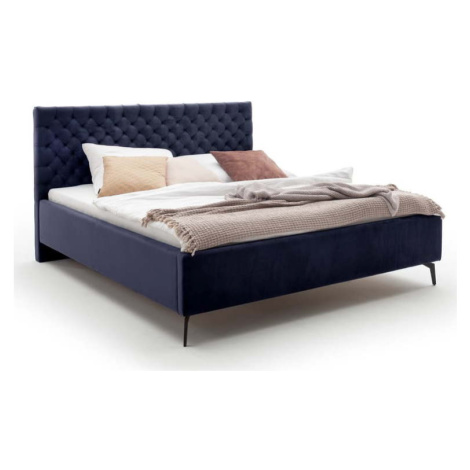 Tmavě modrá čalouněná dvoulůžková postel s úložným prostorem s roštem 180x200 cm La Maison – Mei Meise Möbel