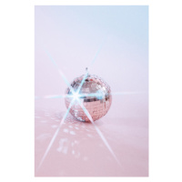 Fotografie Tiny Disco Ball, Samantha Hearn, 26.7 × 40 cm