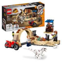 Lego® jurassic world 76945 atrociraptor: honička na motorce