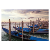 Fotografie VENICE Gondolas & Santa Maria della Salute, Melanie Viola, 40 × 26.7 cm