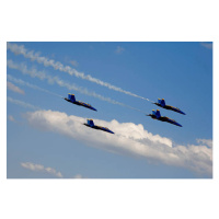 Fotografie US Navy Blue Angel F-188 flight team, Photograph copyright Eric Meola, 40x26.7 cm