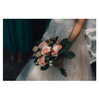 Fotografie Beautiful bouquet of roses and oak leaves., Mykola  Romanovskyy, 40 × 26.7 cm