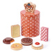 Dřevěná nádoba s sušenkami Bear's Biscuit Barrel Tender Leaf Toys 6 druhů sladkostí