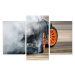 MyBestHome BOX Vícedílné plátno Unášené Auto V Oblaku Kouře Varianta: 120x180