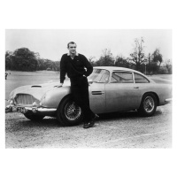 Fotografie Sean Connery with 007's Aston Martin, Bettmann, 40 × 30 cm