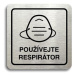 Accept Piktogram "používejte respirátor IV" (80 × 80 mm) (stříbrná tabulka - černý tisk)