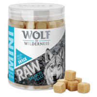 Výhodné balení Wolf of Wilderness - RAW snack (mrazem sušený) - NOVINKA: filet z lososa, malé ko