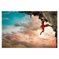 Umělecká fotografie Athletic Woman climbing on overhanging cliff, Solovyova, (40 x 26.7 cm)