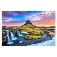 Fotografie Kirkjufell at sunrise in Iceland. Beautiful, tawatchaiprakobkit, (40 x 26.7 cm)