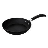 BERLINGERHAUS Pánev s titanovým povrchem Black Professional Line 24cm