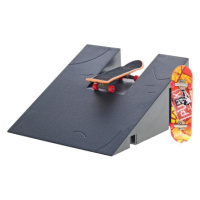 Skateboard 9,5cm kov s rampou na kartě