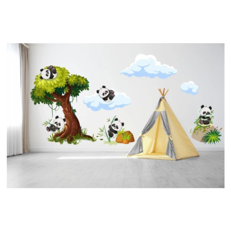 Nálepka na zeď pro děti veselé pandy na stromě 150 x 300 cm