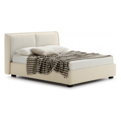 Postel Windsor LeComfort