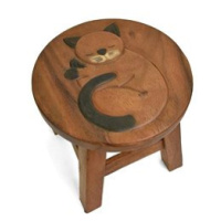 Oriental stolička dřevěná, dekor spící kočka