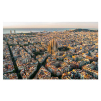 Umělecká fotografie Sagrada Familia and Barcelona skyline at, Pol Albarrán, (40 x 24.6 cm)