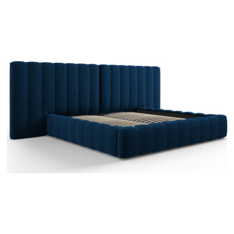 Tmavě modrá čalouněná dvoulůžková postel s úložným prostorem a roštem 180x200 cm Gina – Milo Cas Milo Casa