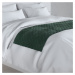 Dekoria Hotelový přehoz na postel- běhoun Velvet, tmavá lesní zeleň, 200 x 60 cm, Velvet, 704-25