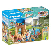 Playmobil 71353 amelia & whisper s boxem pro koně