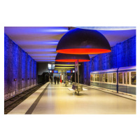 Fotografie Westfriedhof Metro Station, the platform, Massimo Borchi/Atlantide Phototravel, (40 x