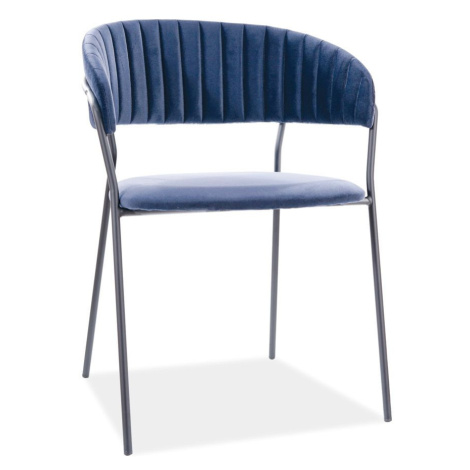 Tmavě modrá jídelní židle LIRA B VELVET s černými nohami