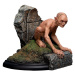 Soška Weta Workshop The Lord of the Rings Trilogy - Gollum (Guide to Mordor) Mini Statue