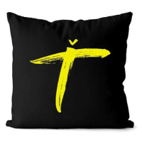 Impar písmeno Ť, barva iniciály žlutá