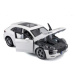 Bburago 1:24 Plus Porsche Macan White