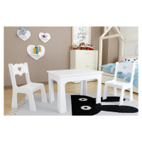 ID Dětský stůl a dvě židličky - bílé srdíčko