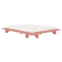 Světle růžová dvoulůžková postel z borovicového dřeva s roštem 160x200 cm Japan – Karup Design